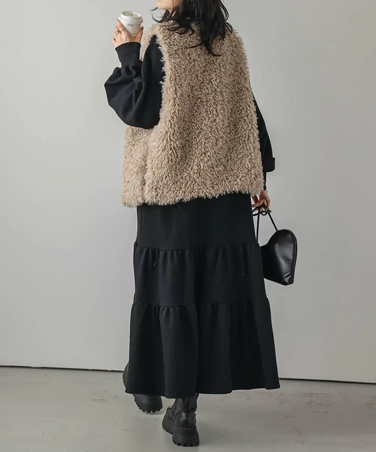 大人ワンピース ティアード裾フリル長袖ワンピース