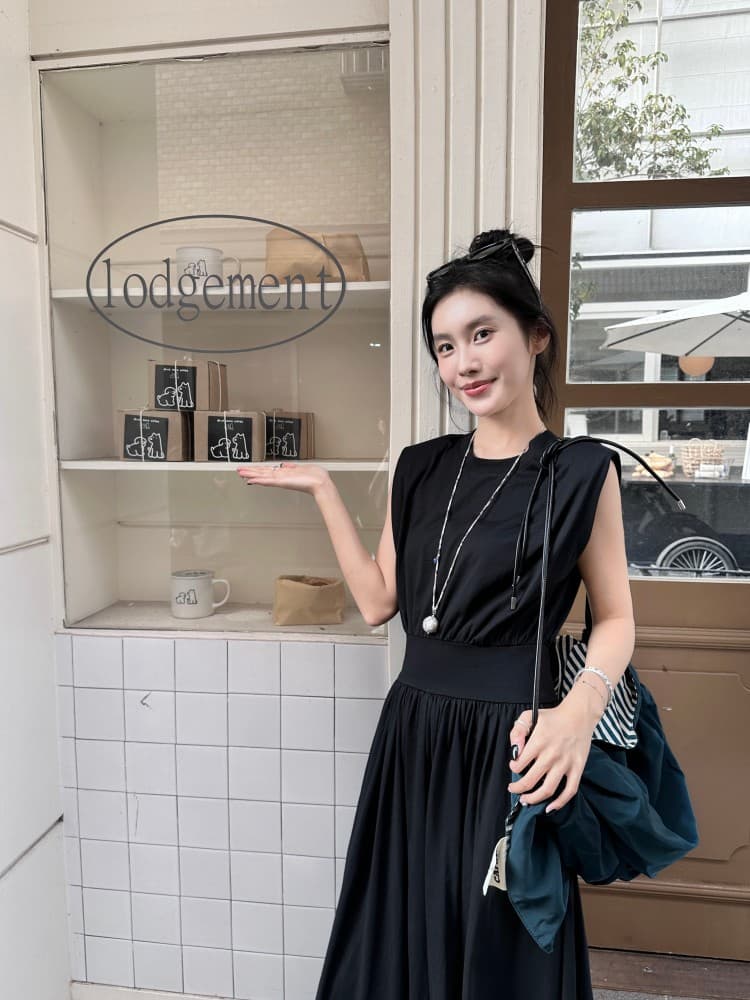 大人ワンピース ロング 上品フレアシルエットロングワンピース