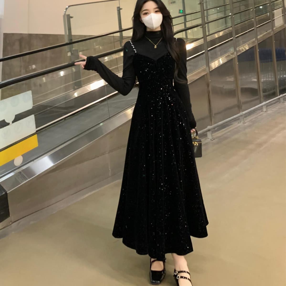 大人ワンピース ロング きらめき華やぎベロア調ギャザーワンピース