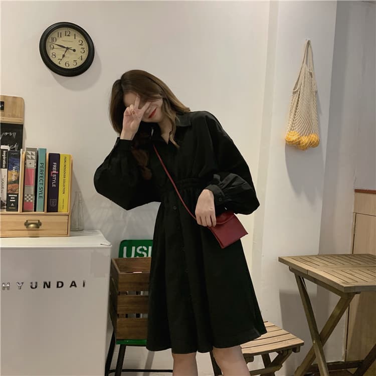 大人ワンピース 長袖シャツワンピース黒きれいめ大人ミディ丈