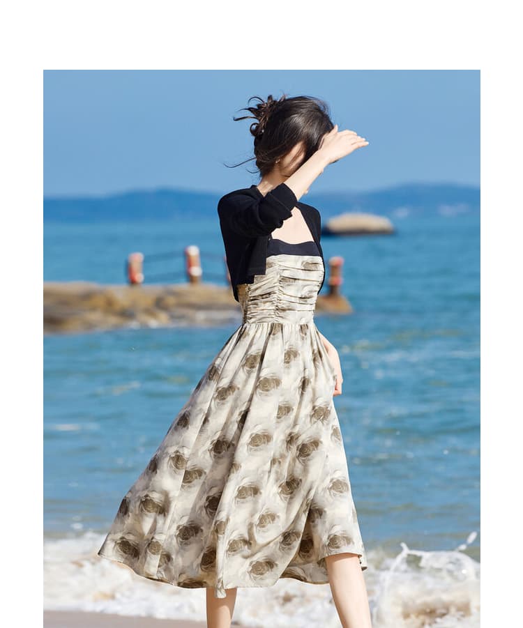 大人ワンピース ロング 優美な薔薇模様 ギャザーワンピース