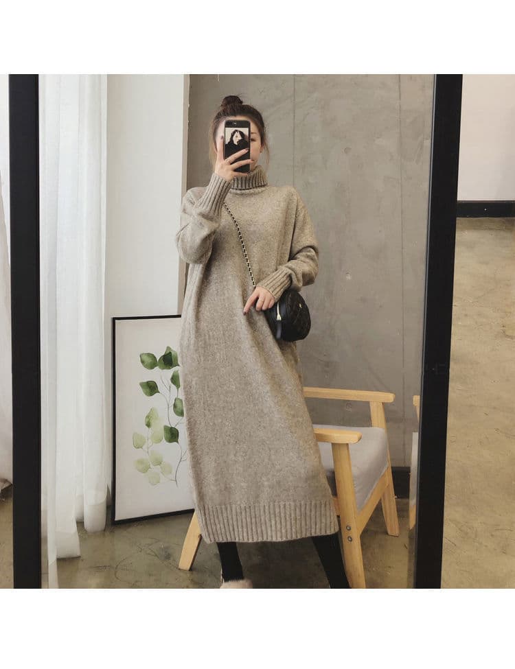大人ワンピース ロング ゆったりタートルニットワンピース