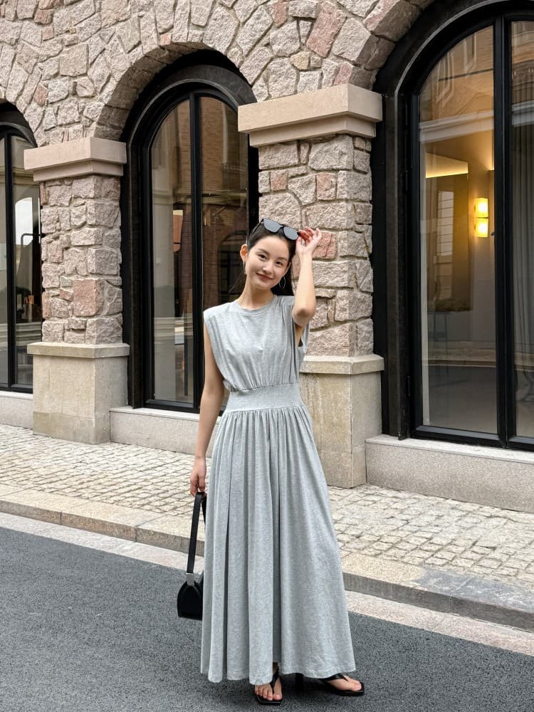大人ワンピース ロング 上品フレアシルエットロングワンピース